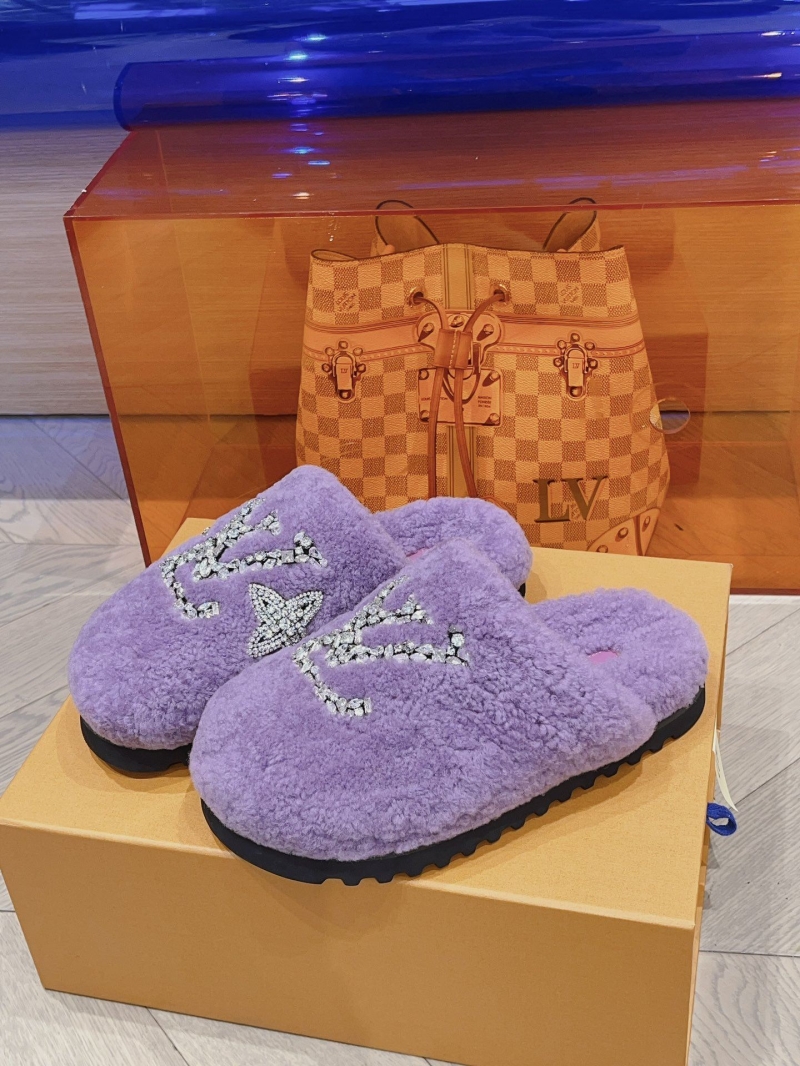 Louis Vuitton Slippers